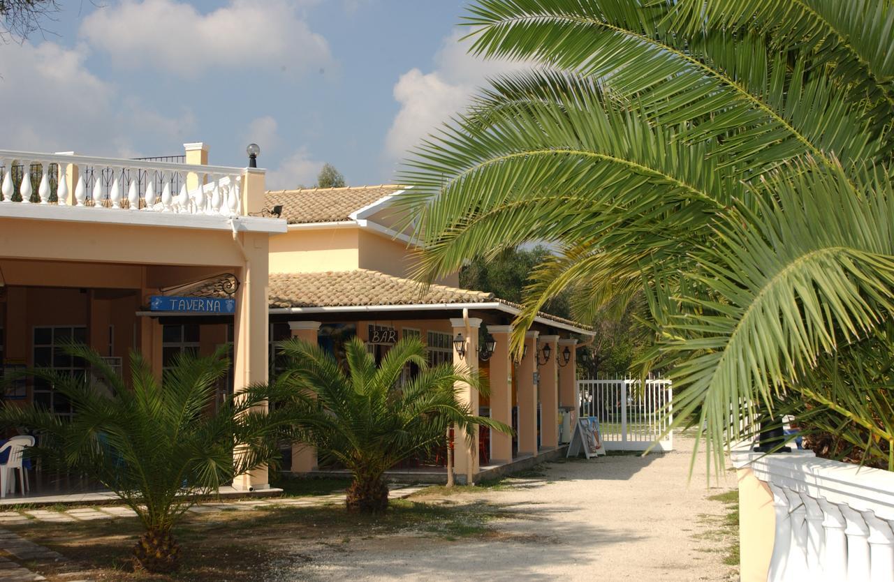 Happy Camp Mobile Homes In Karda Beach Camping Corfu  Exterior photo